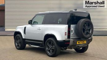 Land Rover Defender 3.0 D250 X-Dynamic SE 90 3dr Auto