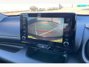 Toyota Yaris 1.5 Hybrid Design 5dr CVT