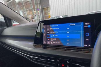 Volkswagen Golf 1.4 TSI eHybrid Style 5dr DSG