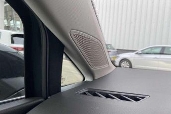 Volkswagen Golf 1.4 TSI eHybrid Style 5dr DSG