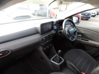 Dacia Sandero Stepway 1.0 TCe Bi-Fuel Expression 5dr