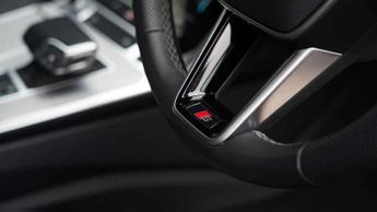 Audi A6 Avant 40 TDI Quattro S Line 5dr S Tronic [Tech Pack]