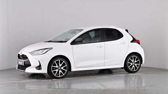 Toyota Yaris 1.5 Hybrid Dynamic 5dr CVT