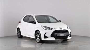 Toyota Yaris 1.5 Hybrid Dynamic 5dr CVT