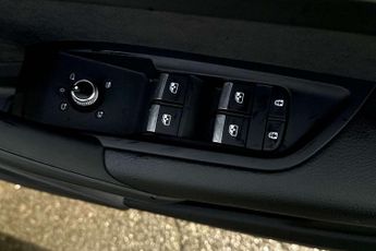 Audi Q5 50 TFSI e Quattro S Line 5dr S Tronic