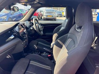 MINI Hatchback 1.5 Cooper Sport 3dr Auto