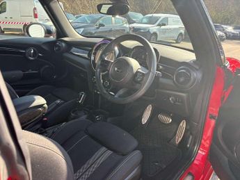MINI Hatchback 1.5 Cooper Sport 3dr Auto