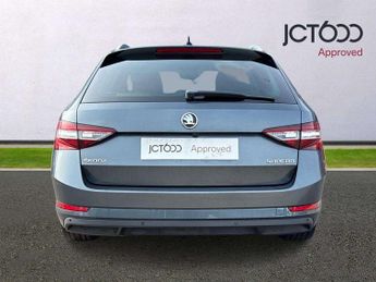 Skoda Superb Estate 2.0 TDI CR Laurin + Klement 5dr DSG [7 Speed]