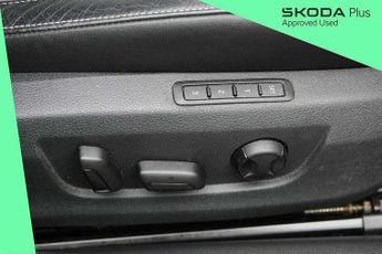 Skoda Superb Estate 2.0 TSI 190 Sport Line Plus 5dr DSG