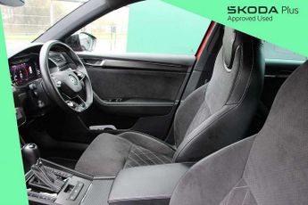 Skoda Superb Estate 2.0 TSI 190 Sport Line Plus 5dr DSG