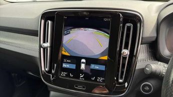 Volvo XC40 2.0 B4P R DESIGN Pro 5dr Auto