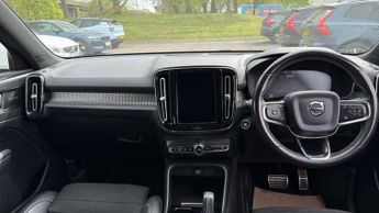 Volvo XC40 2.0 B4P R DESIGN Pro 5dr Auto
