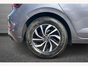 Volkswagen Polo 1.0 TSI Life 5dr DSG
