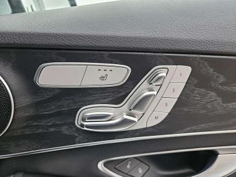 Mercedes-Benz C-Class Estate C200 4Matic AMG Line Premium 5dr Auto