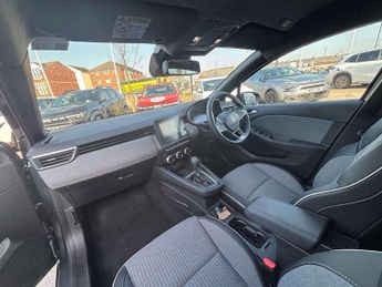 Renault Clio 1.6 E-TECH full hybrid 145 Techno 5dr Auto