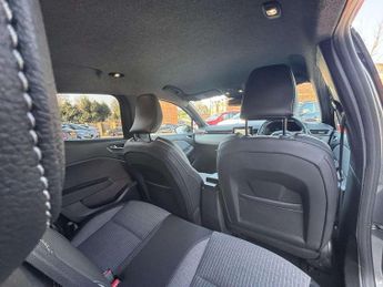 Renault Clio 1.6 E-TECH full hybrid 145 Techno 5dr Auto