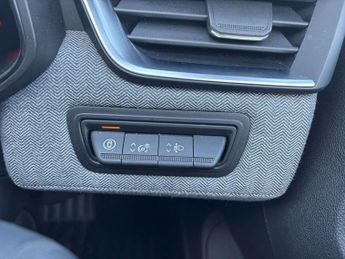 Renault Clio 1.6 E-TECH full hybrid 145 Techno 5dr Auto