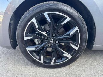 Renault Clio 1.6 E-TECH full hybrid 145 Techno 5dr Auto