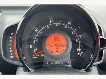 Toyota Aygo 1.0 VVT-i X-Play 5dr x-shift