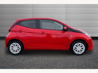 Toyota Aygo 1.0 VVT-i X-Play 5dr x-shift