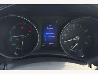 Toyota C-HR 1.8 Hybrid Dynamic 5dr CVT