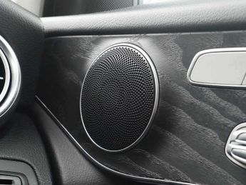 Mercedes-Benz GLC GLC 220d 4Matic Sport Premium 5dr 9G-Tronic