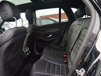 Mercedes-Benz GLC GLC 300 4Matic AMG Line Premium Plus 5dr 9G-Tronic