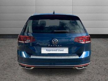 Volkswagen Passat Estate 2.0 TDI EVO SCR R-Line 5dr DSG