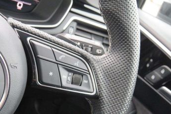 Audi A4 Avant 40 TFSI 204 Black Edition 5dr S Tronic