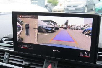 Audi A4 Avant 40 TFSI 204 Black Edition 5dr S Tronic