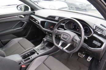 Audi Q3 35 TFSI Black Edition 5dr S Tronic