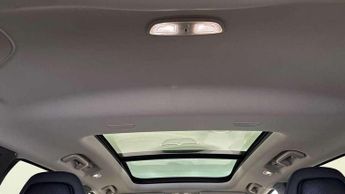 Volvo XC90 2.0 B5P Plus Dark 5dr AWD Geartronic