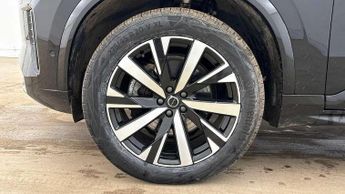 Volvo XC90 2.0 B5P Plus Dark 5dr AWD Geartronic