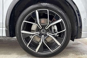 Volkswagen Tiguan 1.5 TSI 272 eHybrid R-Line 5dr DSG