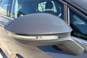 Volkswagen Golf 1.5 eTSI 150 Style 5dr DSG