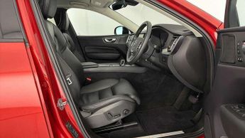 Volvo XC60 2.0 B4P Plus Dark 5dr Geartronic