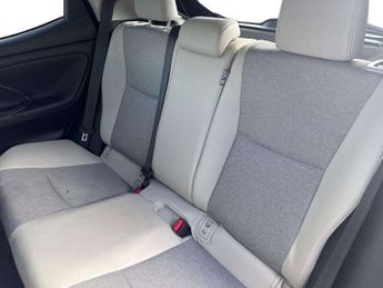 Toyota Yaris 1.5 Hybrid Excel 5dr CVT