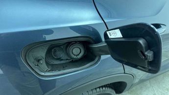 Volvo XC40 2.0 B4P Inscription Pro 5dr Auto