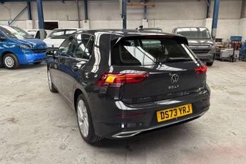 Volkswagen Golf 1.5 eTSI 150 Style 5dr DSG