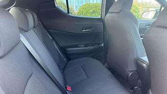 Toyota C-HR 1.8 Hybrid Design 5dr CVT