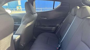 Toyota C-HR 1.8 Hybrid Design 5dr CVT