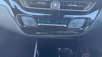 Toyota C-HR 1.8 Hybrid Design 5dr CVT