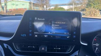 Toyota C-HR 1.8 Hybrid Design 5dr CVT