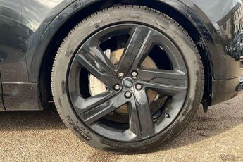 Land Rover Discovery 3.0 D300 R-Dynamic SE 5dr Auto