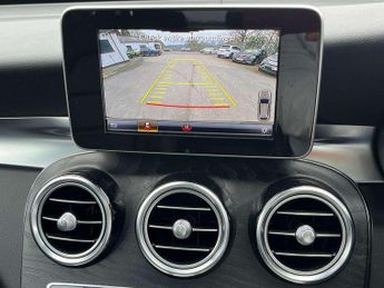 Mercedes-Benz GLC GLC 250d 4Matic AMG Line Premium 5dr 9G-Tronic