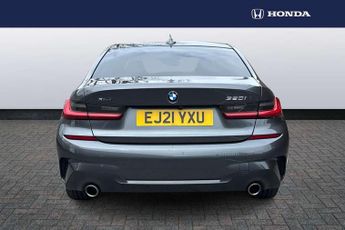 BMW 3 Series 320i xDrive M Sport 4dr Step Auto