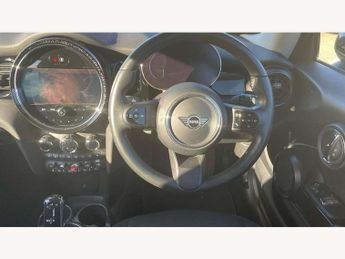 MINI Hatchback 1.5 Cooper Classic 3dr Auto
