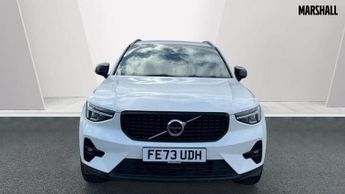Volvo XC40 2.0 B3P Plus Dark 5dr Auto