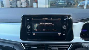 Volkswagen T-Roc 1.5 TSI Life 5dr DSG