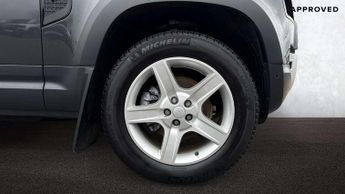 Land Rover Defender 3.0 D250 Hard Top SE Auto